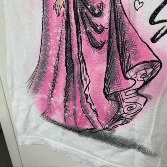Disney Store Sleeping Beauty Graphic T-Shirt - Picture 5 of 11